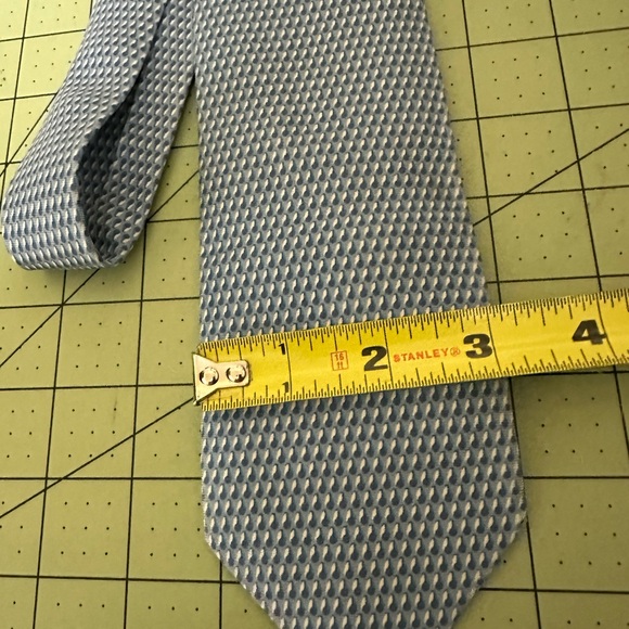 Hermes cool cooking design unique silk tie in original box made in France 🇫🇷 - Picture 3 of 11